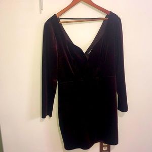 Express Cranberry Sparkly Velvet SweatHeart Neckline Dress! Brand New!